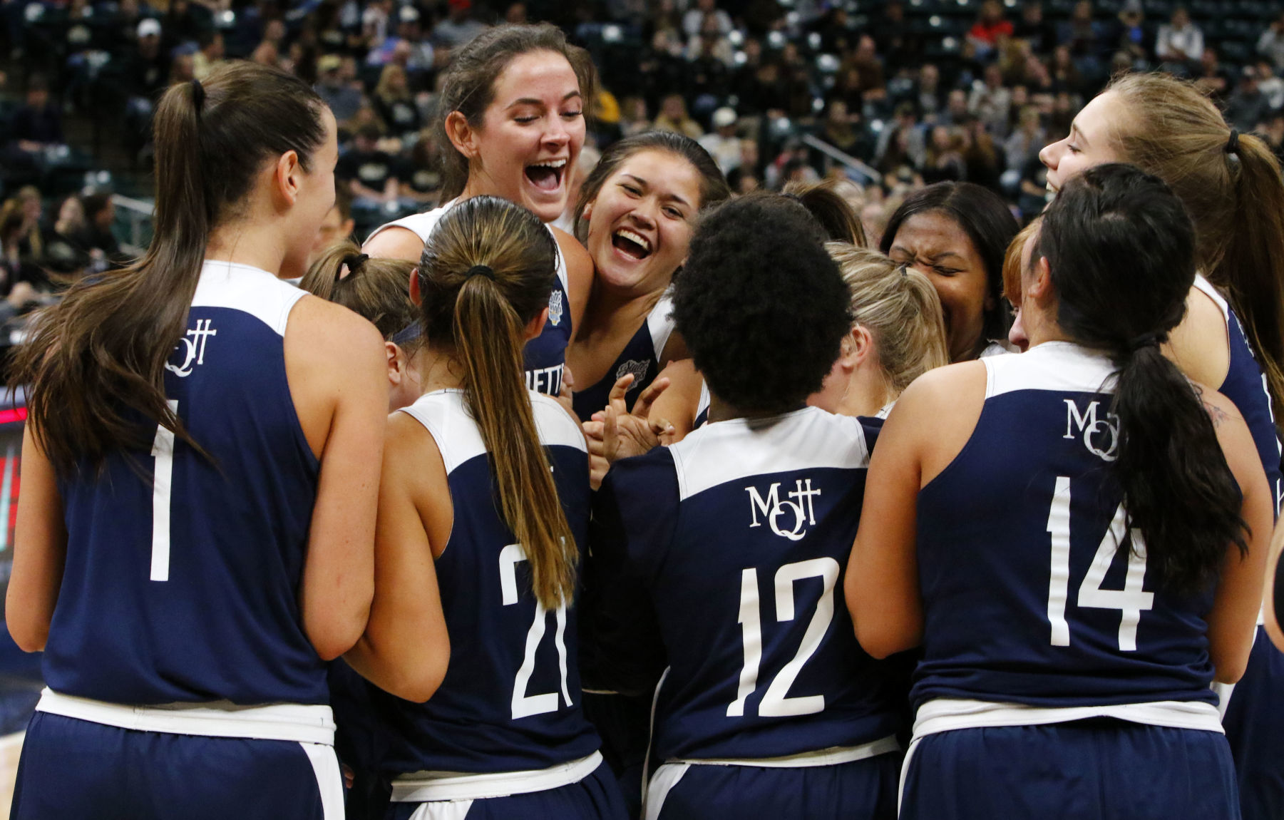 Marquette Catholic vs. Vincennes Rivet in Class A championship